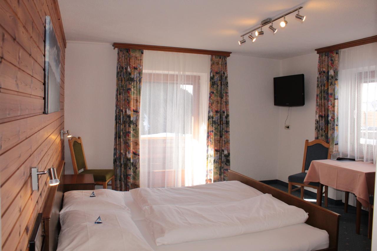 Hotel Valisera Гальтюр Экстерьер фото